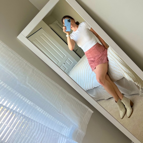 Mauve Suede Mini Skirt - Picture 1 of 11